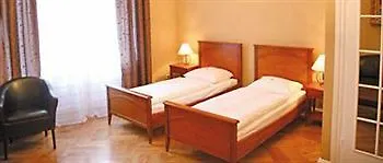 Hotel Hotel-Maison Am Olivaer Platz Berlin